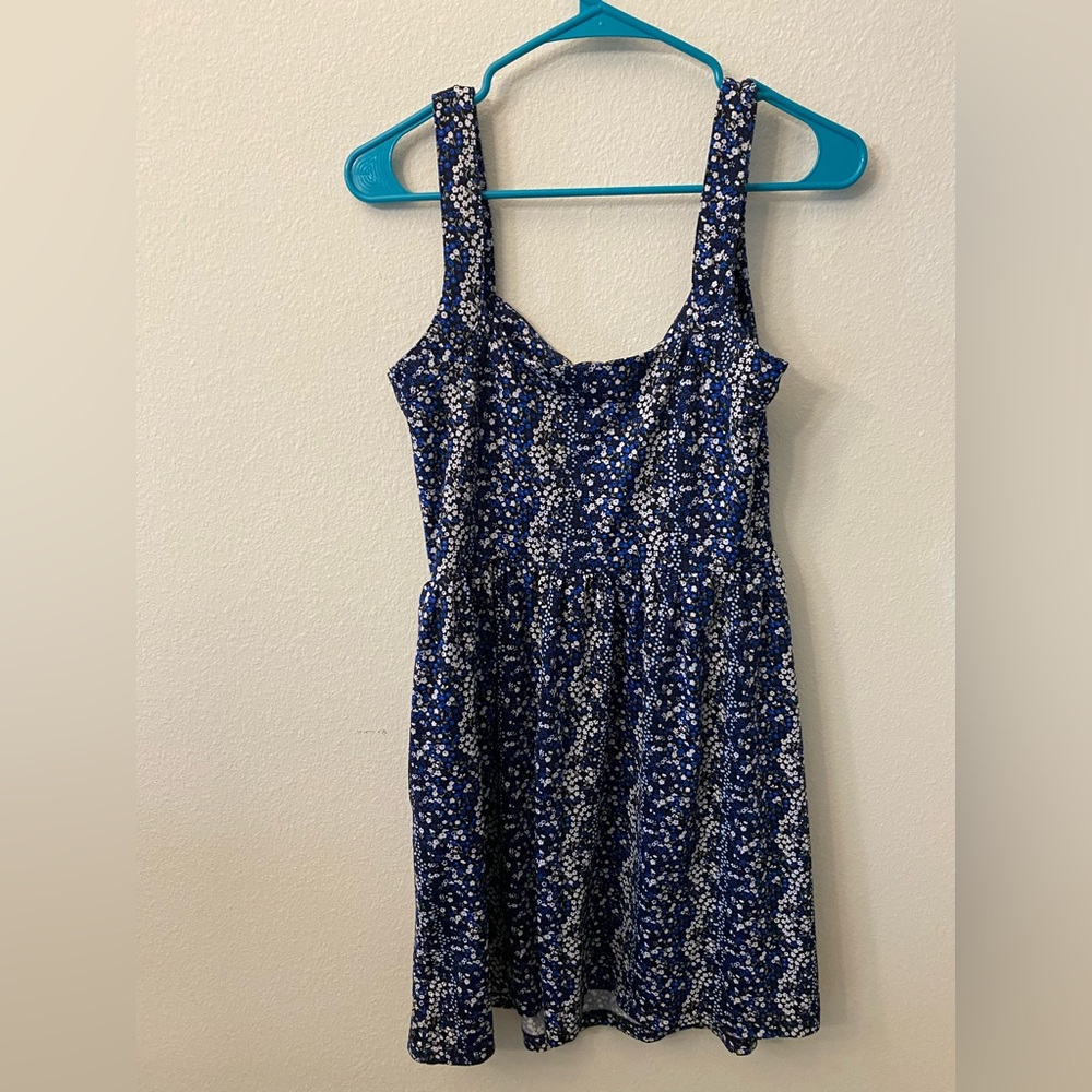 BeBop fit and flare blue floral tank dress. Size Large. Pockets.